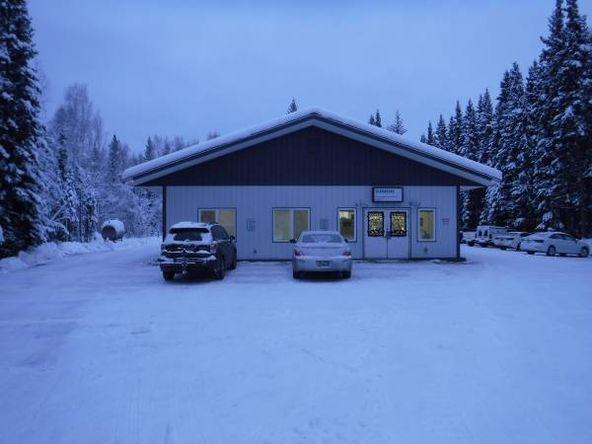 2520 Roland Rd, Fairbanks, AK 99709